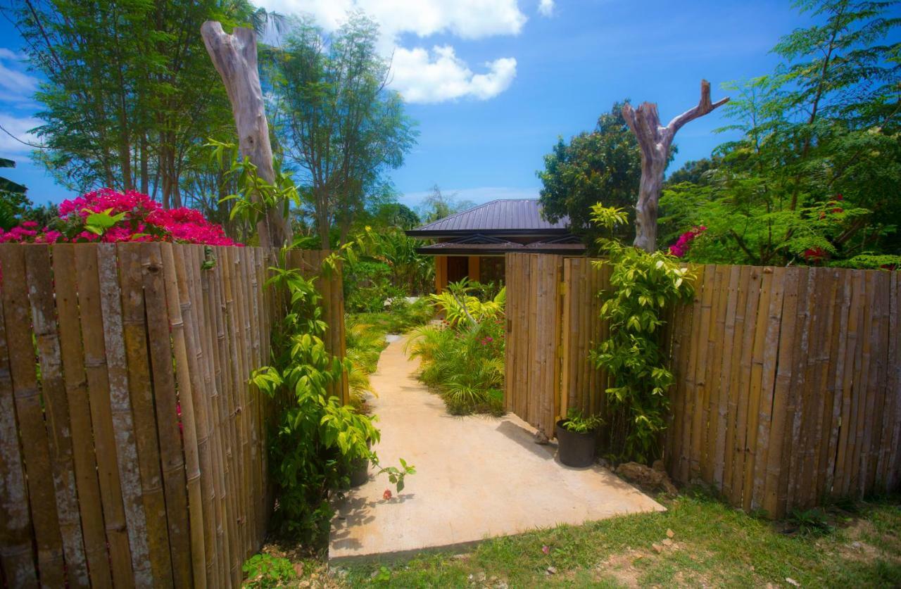 Chekesh Casa Hotel ซีคีฮอร์ ภายนอก รูปภาพ